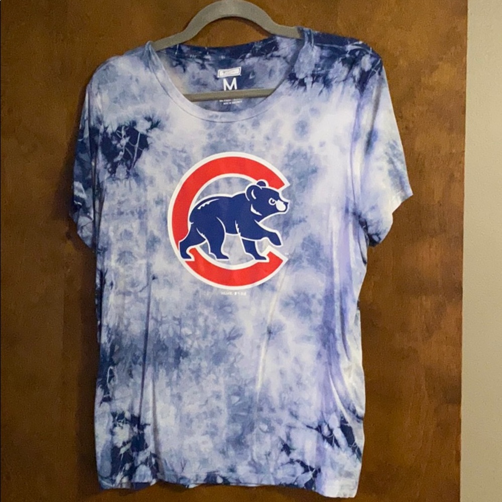 American Eagle Tailgate Tie-dye Chicago Cubs Shirt